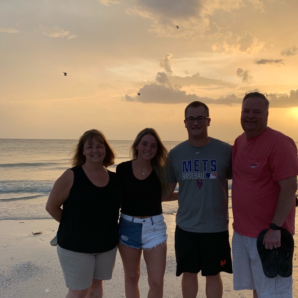 Meet your Posher, Lori